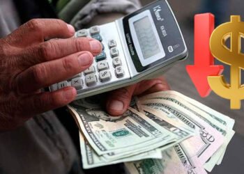 Cotizaciones del dólar oficial y el dólar blue para hoy