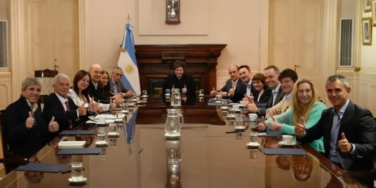 Agenda legislativa y plazos del Gobierno en la próxima reunión política