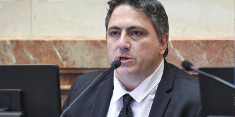 Paoltroni se distancia de Milei y expresa que no apoyará la anulación del pliego de Michelli