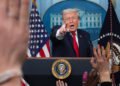 Donald Trump pidió a la FIFA retirar la sanción impuesta al goleador estadounidense