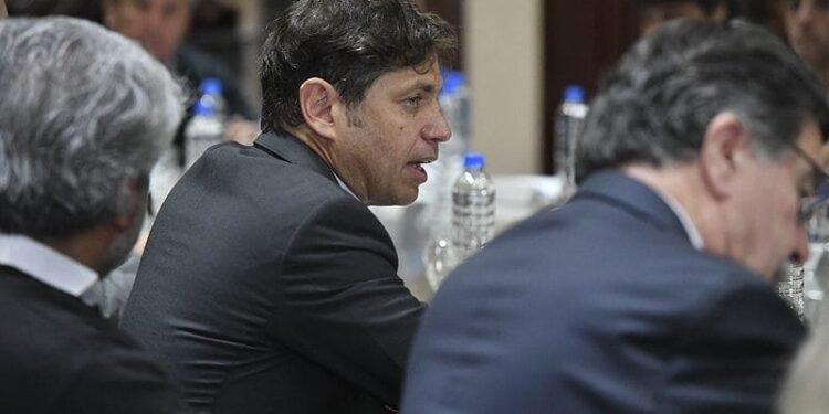 El descontento sindical crece ante la reciente oferta salarial del gobernador Kicillof