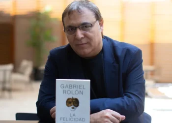 Gabriel Rolón: “La felicidad es un concepto complejo que involucra tanto nuestras propias decisiones como influencias externas”