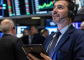 Mercados: las acciones y bonos argentinos repuntan gracias al rebote en Wall Street