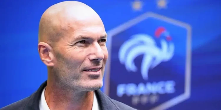 Zinedine Zidane asume como nuevo director técnico de la selección francesa tras el ciclo de Didier Deschamps