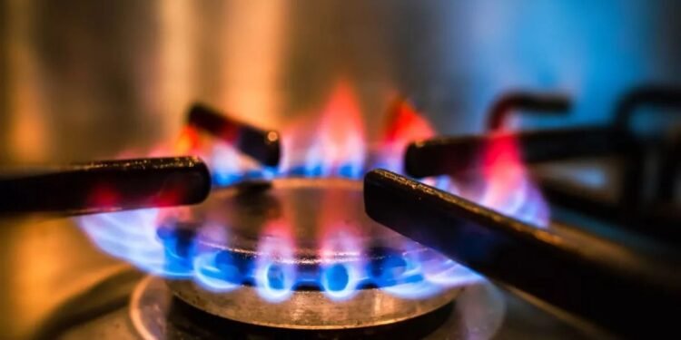 El Gobierno cambia el esquema de actualización del gas para reducir el impacto de los ajustes en las tarifas