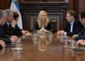 Karina Milei preside encuentro de mesa política, debut de Diego Santilli como jefe de Gabinete