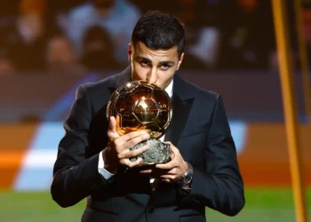 Real Madrid y Barcelona compiten por la contratación de Rodri, campeón del Balón de Oro 2026
