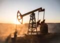 El petróleo alcanzó máximos de seis semanas y las acciones argentinas volvieron a subir