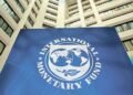 El FMI inicia el lunes la tercera revisión del programa y Argentina prevé un leve desvío fiscal
