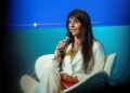 Embargaron por casi US$30.000 a la diputada Lorena Villaverde por un reclamo vinculado a un lote en Las Grutas
