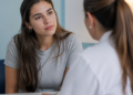 Aumentan los casos de sífilis en mujeres de 20 a 24 años: “Pueden tener la infección sin saberlo”