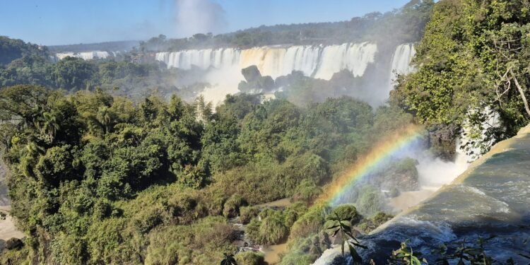 Clima extremo: El fenómeno de El Niño motiva cambios en los protocolos de seguridad en las Cataratas