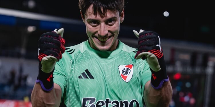 Un club italiano histórico se interesa en Santiago Beltrán: el monto que ofrecerían